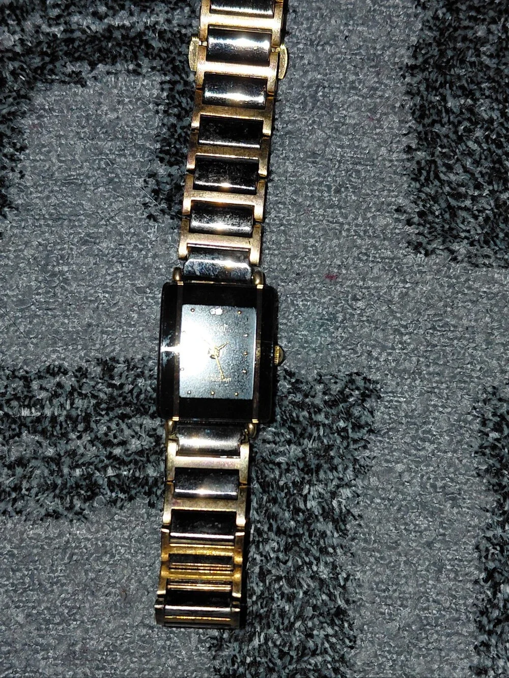 Vintage Acuet Japan Quartz Tank Watch Black Gold Two Tone Art Deco Y2K CC